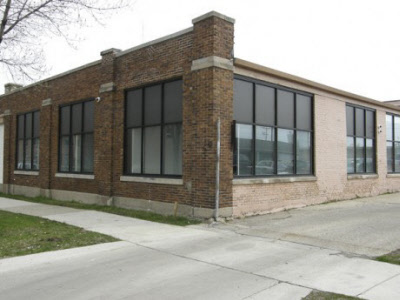 Affordable acrylic plastic window installations in Milwaukee by BGS Glass Acrylic and Lexan plastic window installation
